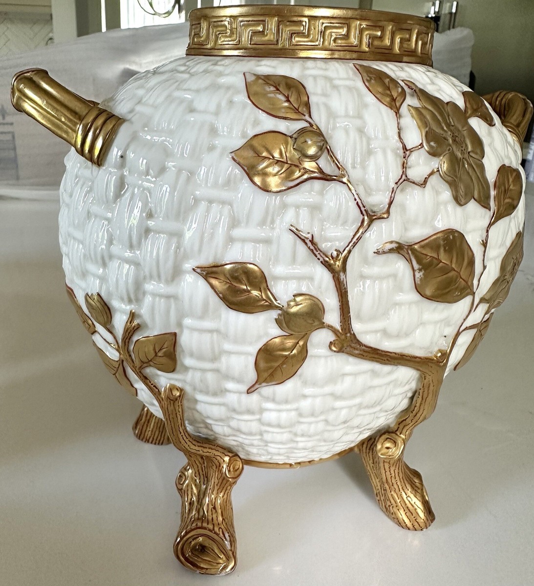 Royal Worcester c. 1881 Gold & Ivory Basket Weave Porcelain Vase 