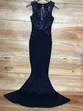 Lipsy London dunkelblaues bodenlanges ärmelloses Kleid