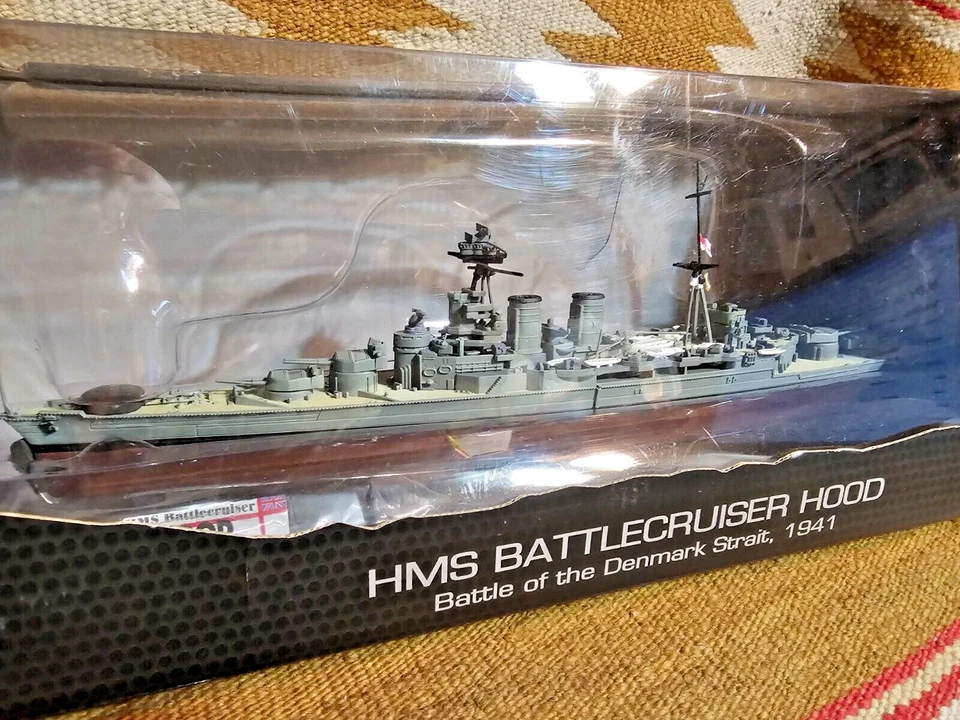 COOL FORCES OF VALOR HMS BATTLECRUSIER HOOD 1941 1:700 DieCast Schiff #86002 86009