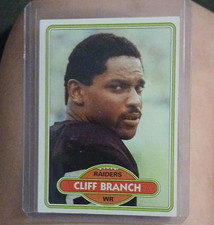 Topps 1980 Cliff Branch #85 Oakland Raiders Football Card NFL Base Set
