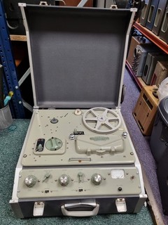 FERROGRAPH SERIES 6 MODEL 632 REEL TO REEL TAPE RECORDER 1/2 track stereo