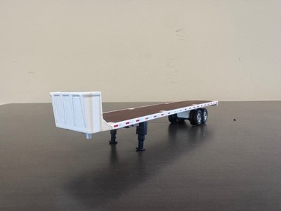 1/64 Diecast Masters- Tandem Axle Flatbed Trailer- White