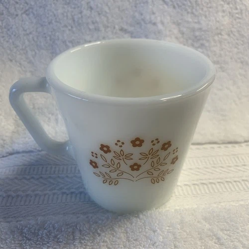 Vintage Pyrex Milk Glass Coffee Mug Summer Impressions Ginger flower Honey dew