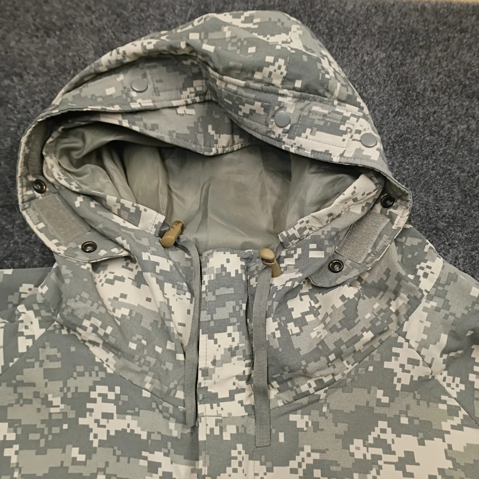 Chaqueta Parka Exterior Fox Clima Frío Para Hombres XL Camuflada Con Capucha Nylon Militar Foto 4 de 4