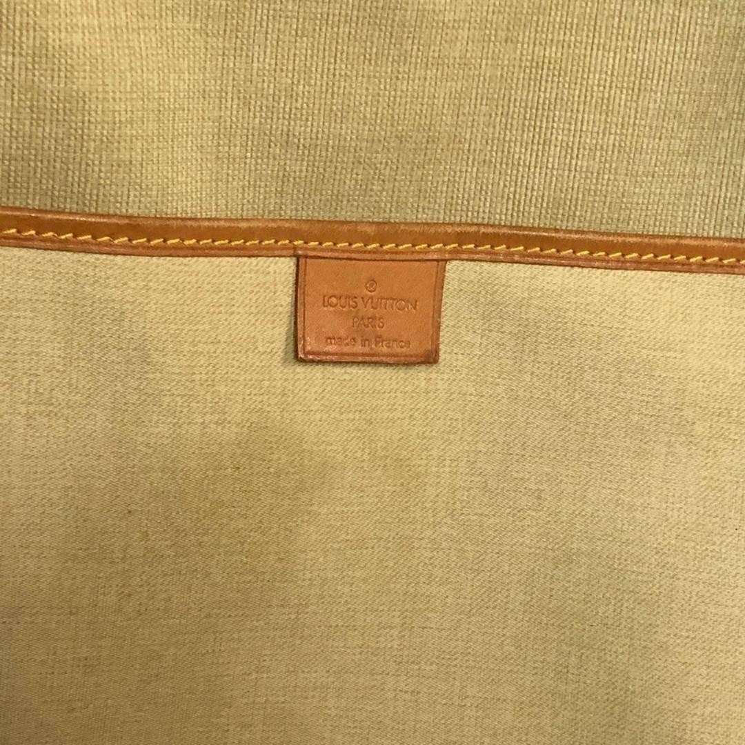 Louis Vuitton Excursion Monogram Shoulder Bag Aut… - image 10