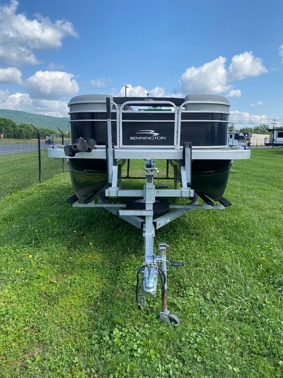 2020 BENNINGTON 20 SLV 20SLV Used