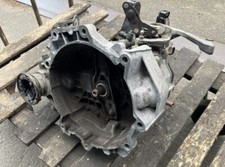 Schaltgetriebe 5-Gang JPU VW Fox 1.2 Bj 2007 1198 CCM 40 KW
