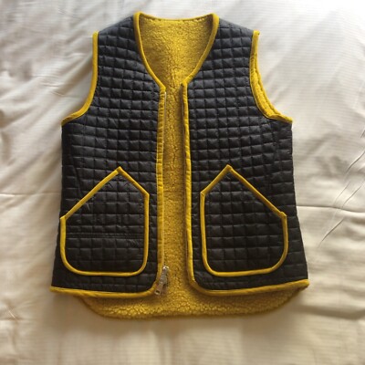 Number (N)ine reversible vest w/zipper, 2 pockets   Soloist