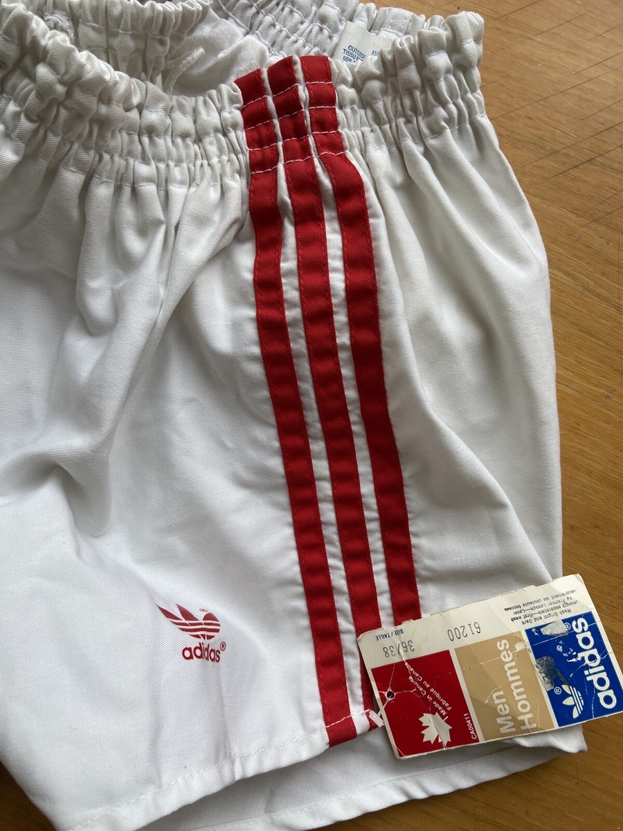 1990s ADIDAS VINTAGE SHORTS FOOTBALL SOCCER sz 36-38 MEN