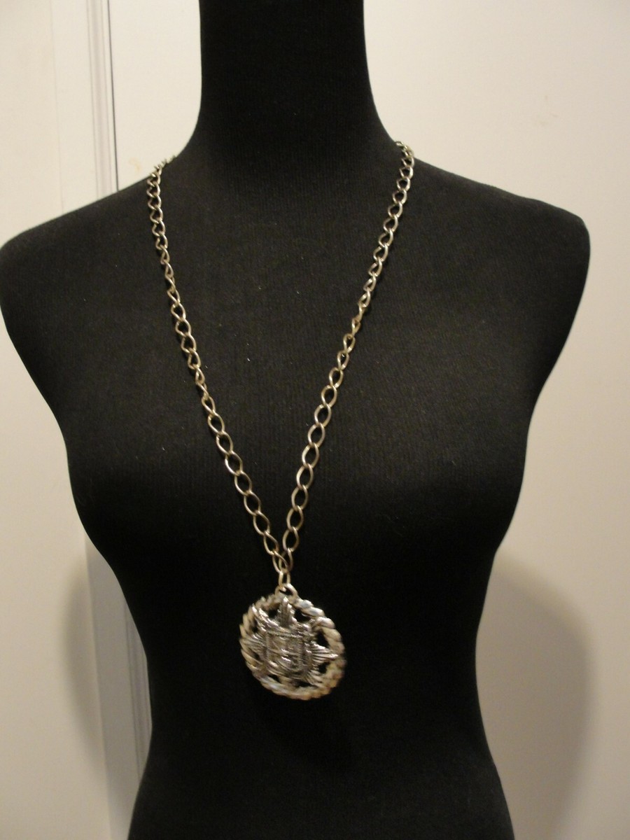 vintage coat of arms heraldic medallion pendant necklaces 1