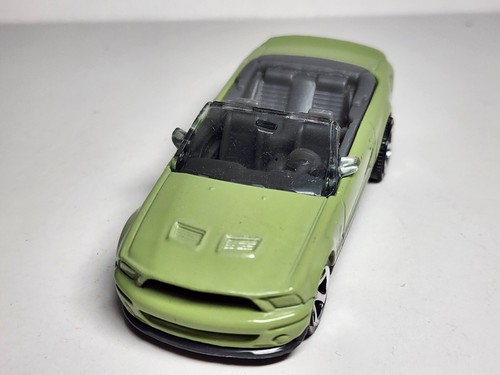 2017 Matchbox SHELBY GT500 Convertible MB744 9-PACK EXCLUSIVE Collector Green - Picture 2 of 10