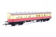Hornby OO Gauge R4791 BR Autocoach 'W190W' Crimson & Cream