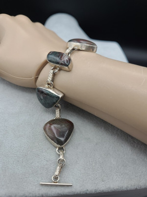 HAND CRAFTED, ARTISAN BRACELET WITH STONE AND METAL BEADS, 7'' To 8'' 