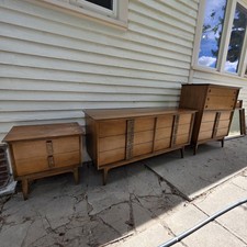 Rare Vintage 5pc Bassett Aztec Mayan MCM Bedroom Set - Walnut - Local Pickup