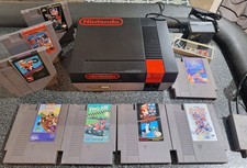 Original NES Nintendo Console Bundle With Good Games Mario CUSTOM LOOK WORKING