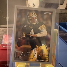 Fleer 1993 Shell FACT Brett Favre Green Bay Packers #10 NFL Football Card