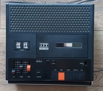 ITT Schaub Lorenz  Studio Recorder 720 Stereo  Cassettenrecorder ,funktioniert!