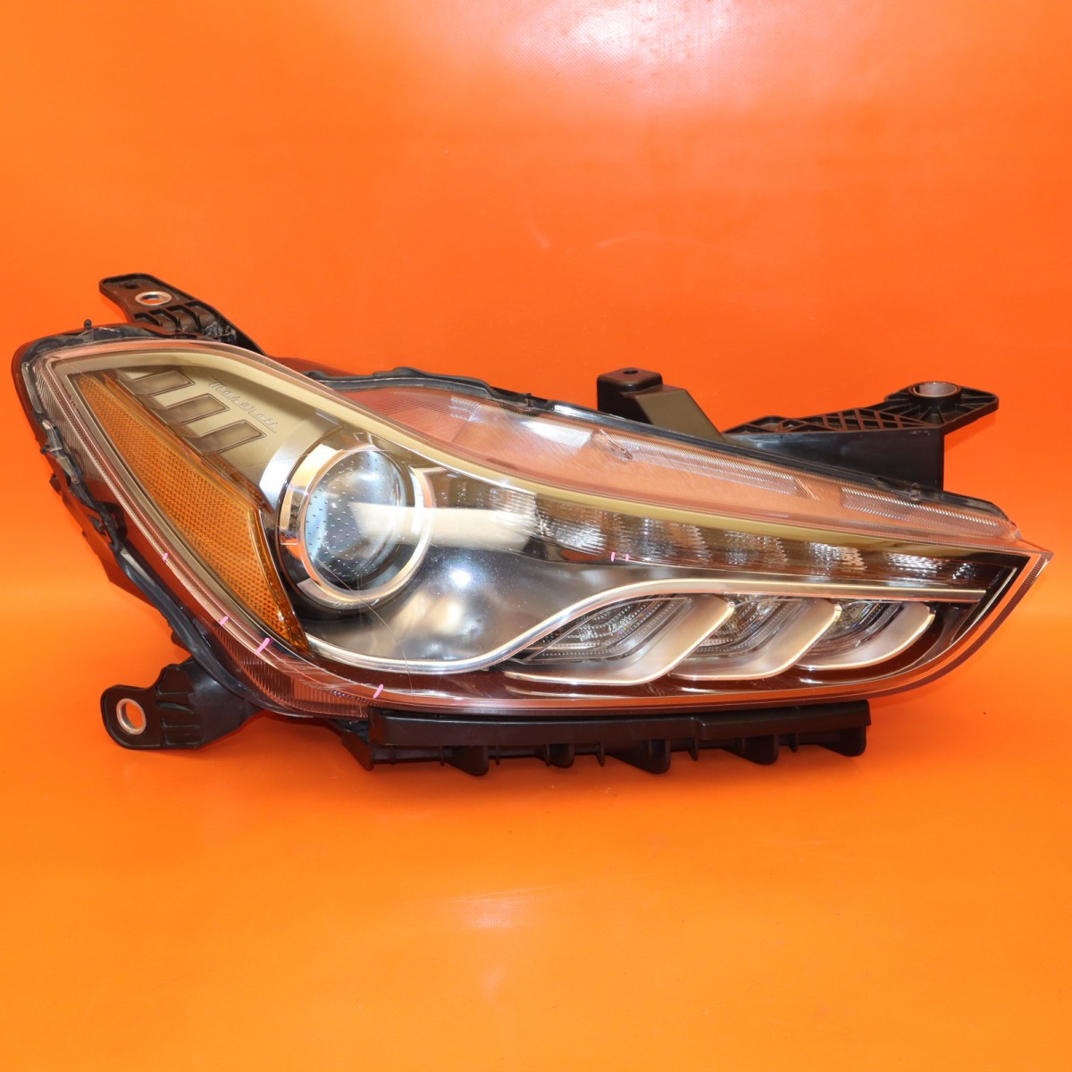 Maserati Ghibli 2014-2019 Right Headlight P/N 67000547