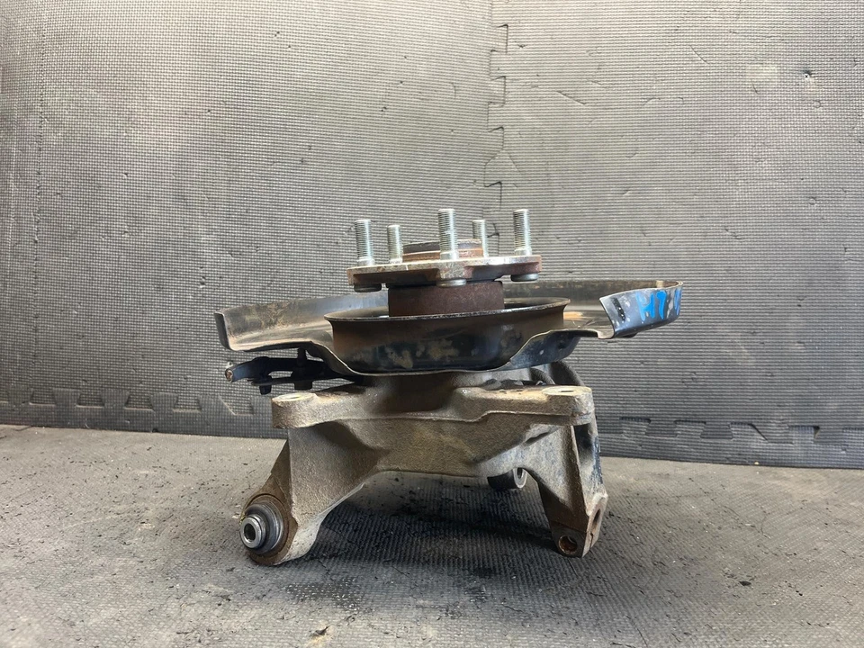 2017 Subaru Outback Rear Driver Knuckle Stub Axle 15 16 17 OEM Foto 2 de 4