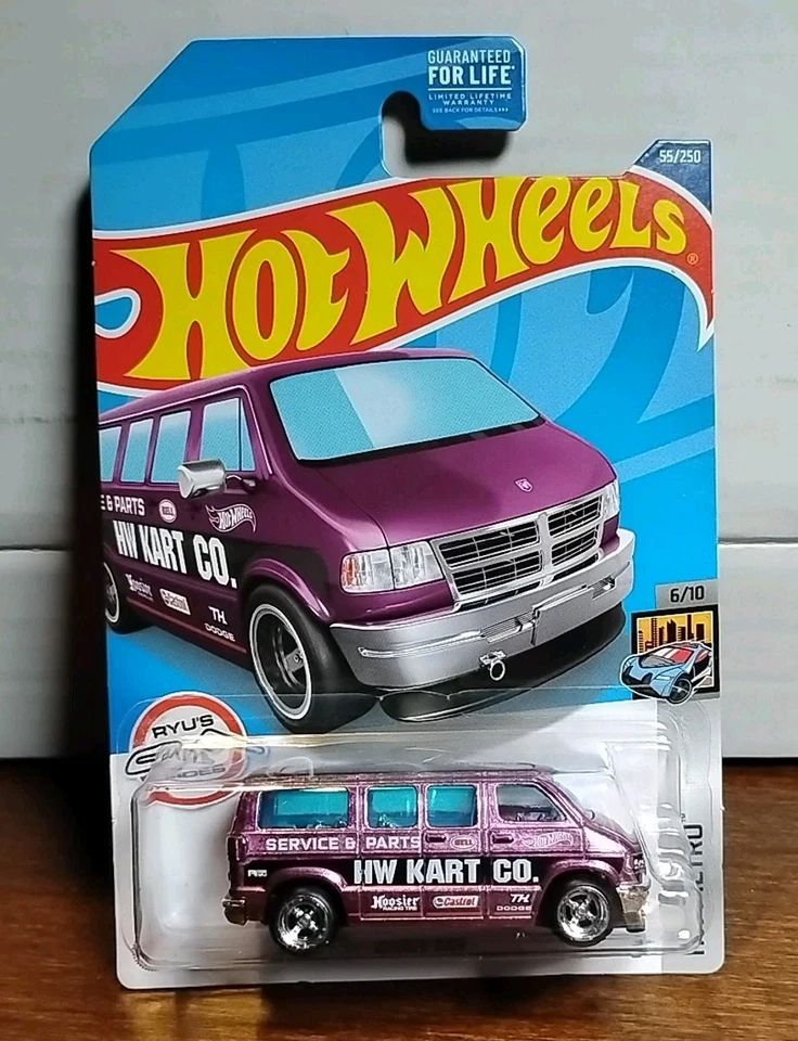 Hot Wheels Dodge Van HW Metro Super Treasure Hunt STH roxo - Imagem 2 de 4