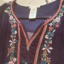 Sundance Bouquet Delight Embroidered Velvet Top Size Small Purple Floral N1