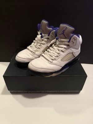 Size 9 - Jordan 5 Concord 2022