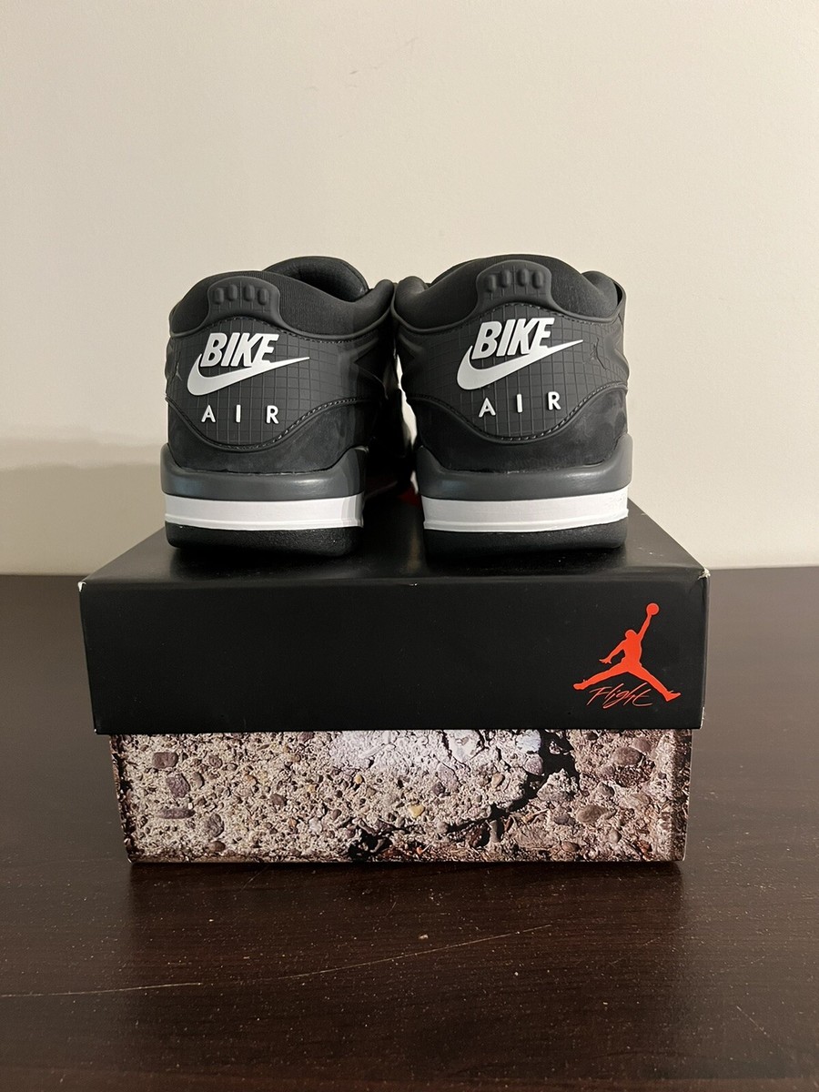 Air Jordan 4 RM SP x Nigel Sylvester Driveway Grey GS Size7Y Air Jordan 4 RM SP x Nigel Sylvester Driveway Grey GS Size7Y