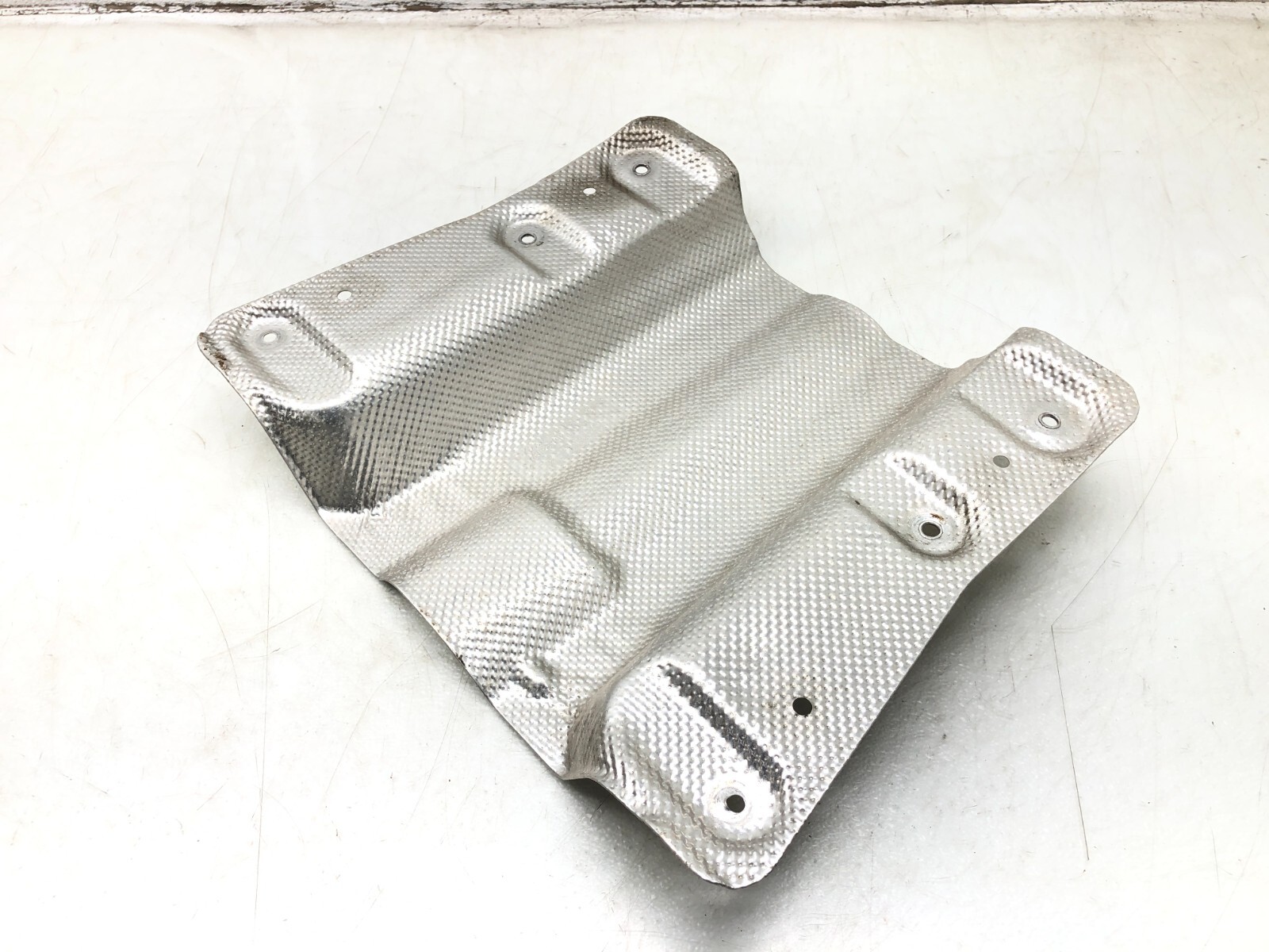 2014-2018 BENTLEY FLYING SPUR EXHAUST SYSTEM HEAT SHIELD OEM