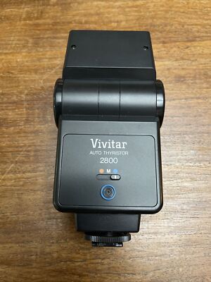 VIVITAR 2800 AUTO THYRISTOR SHOE MOUNT FLASH FOR 35MM CAMERAS DISPLAY MODEL