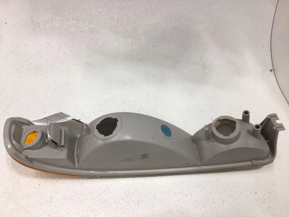 00 01 02 03 04 05 06 GMC GMC YUKON XL 1500 Lámpara Delantera Izquierda Foto 3 de 3