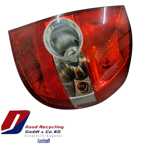 VW Fox Rücklicht Rechts 945096