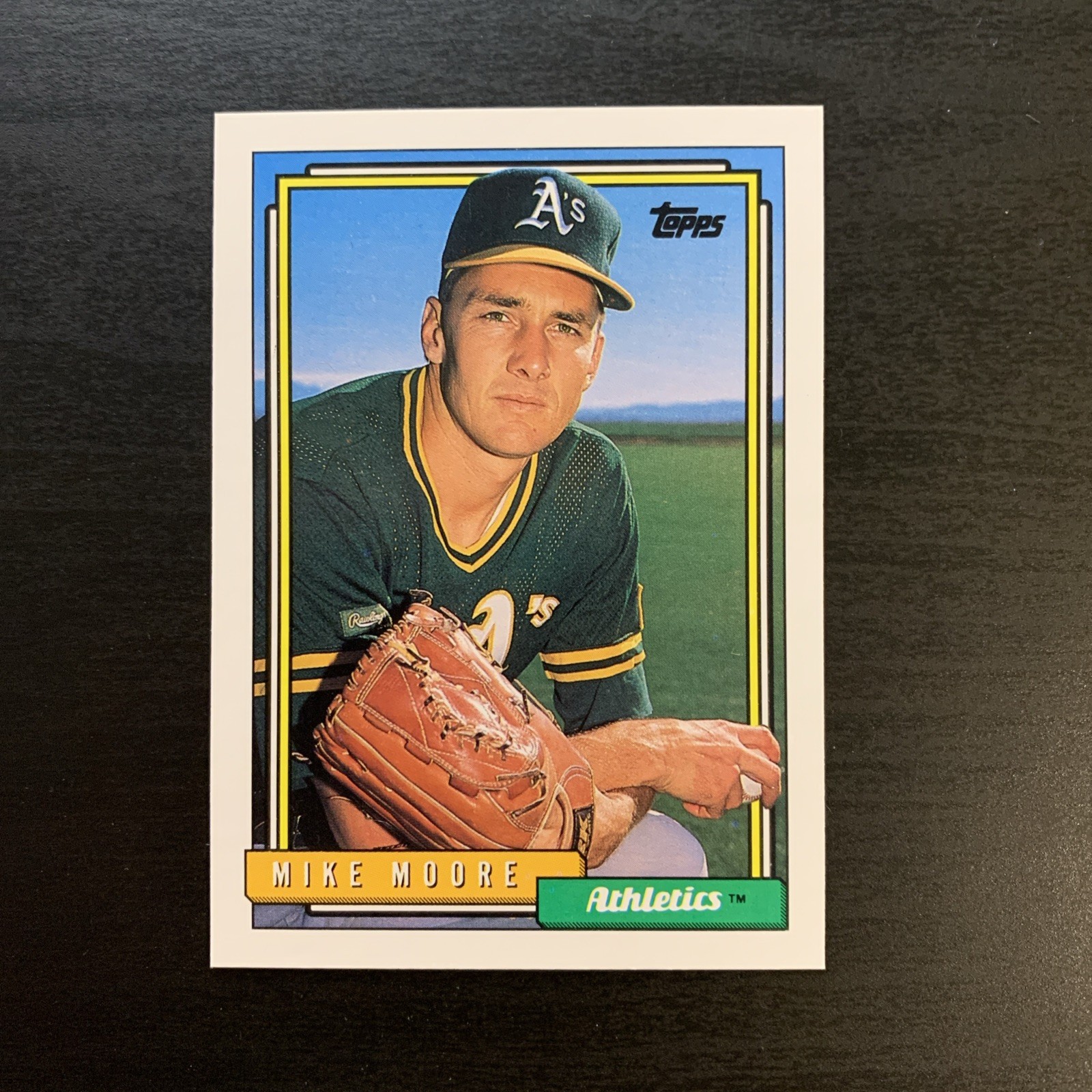 1992 Topps 359 Mike Moore Oakland Athletics