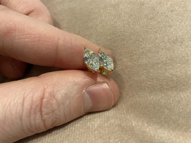 2 克拉 Marquise Lab 创造钻石单颗耳钉 14K 镀黄金 — 第 3/4 张图片