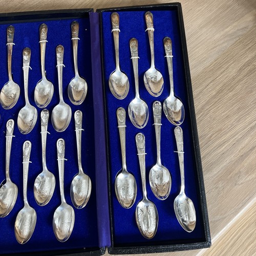 Vintage William Rogers 34 Presidents Commemorative Spoons Collection With CASE - Picture 7 of 21