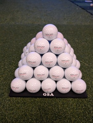 Deluxe Golfball Pyramide Tablett - für 55 Golfbälle