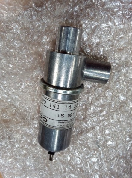 Air Idle Control Valve for 0001411425 Mercedes 380SL 380SEC 380SEL 500SEL 500SEC