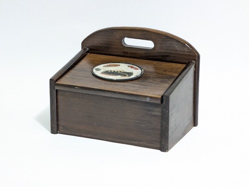 Vintage Wooden Shoe Shine Box Apprentice School Arts And Crafts - Picture 1 of 7