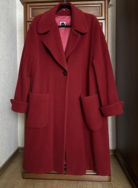 Women Akris Coat Burgundy Angora 40
