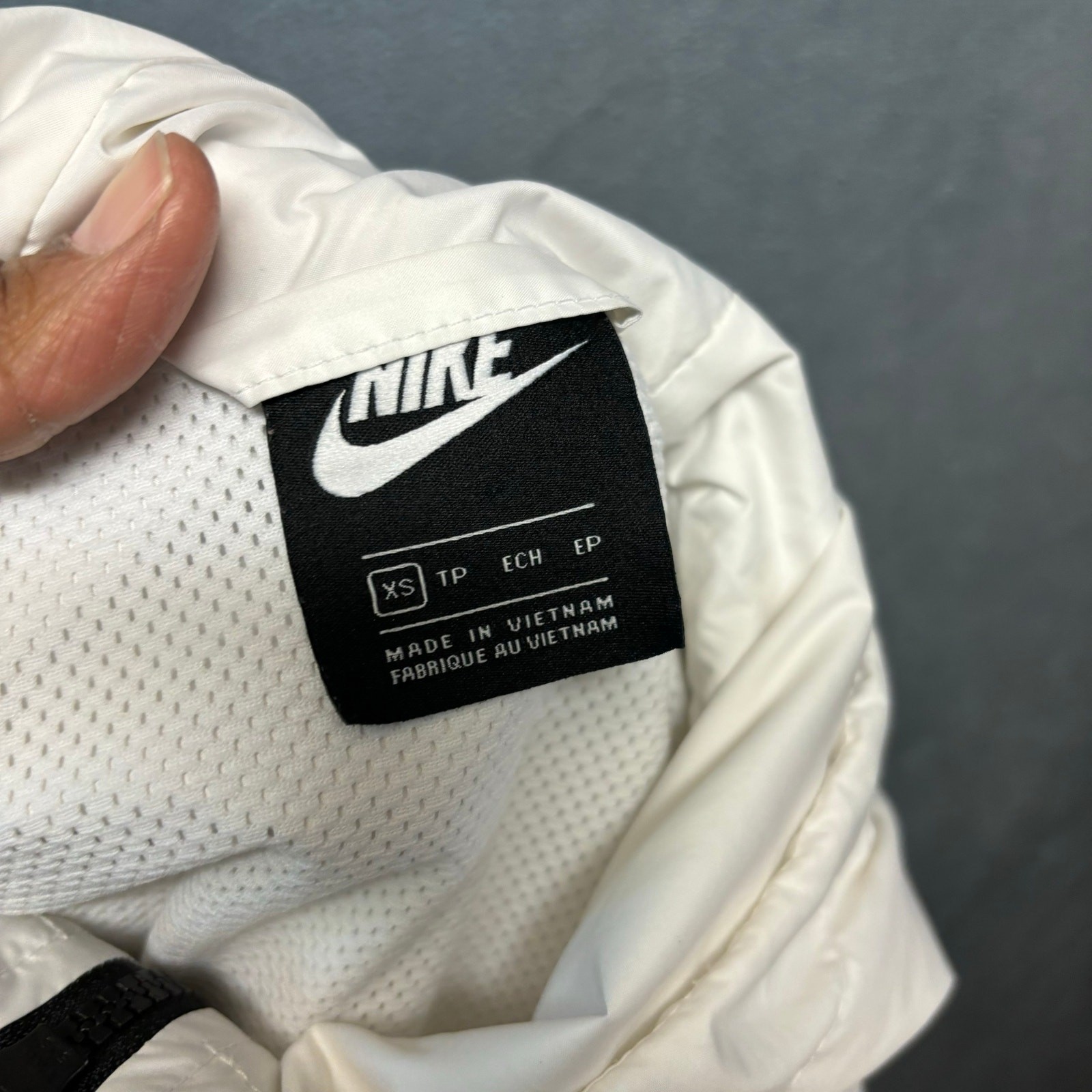 Nike Windrunner Jacket Womens XS Windrunner Mesh … - image 6