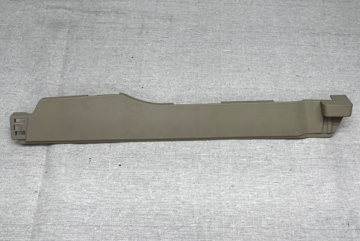 10-12 Lexus IS250C IS350C CONVERTIBLE LUGGAGE COMPARTMENT TRIM R OEM 64712-53010