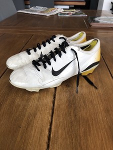 nike mercurial vapor size 1
