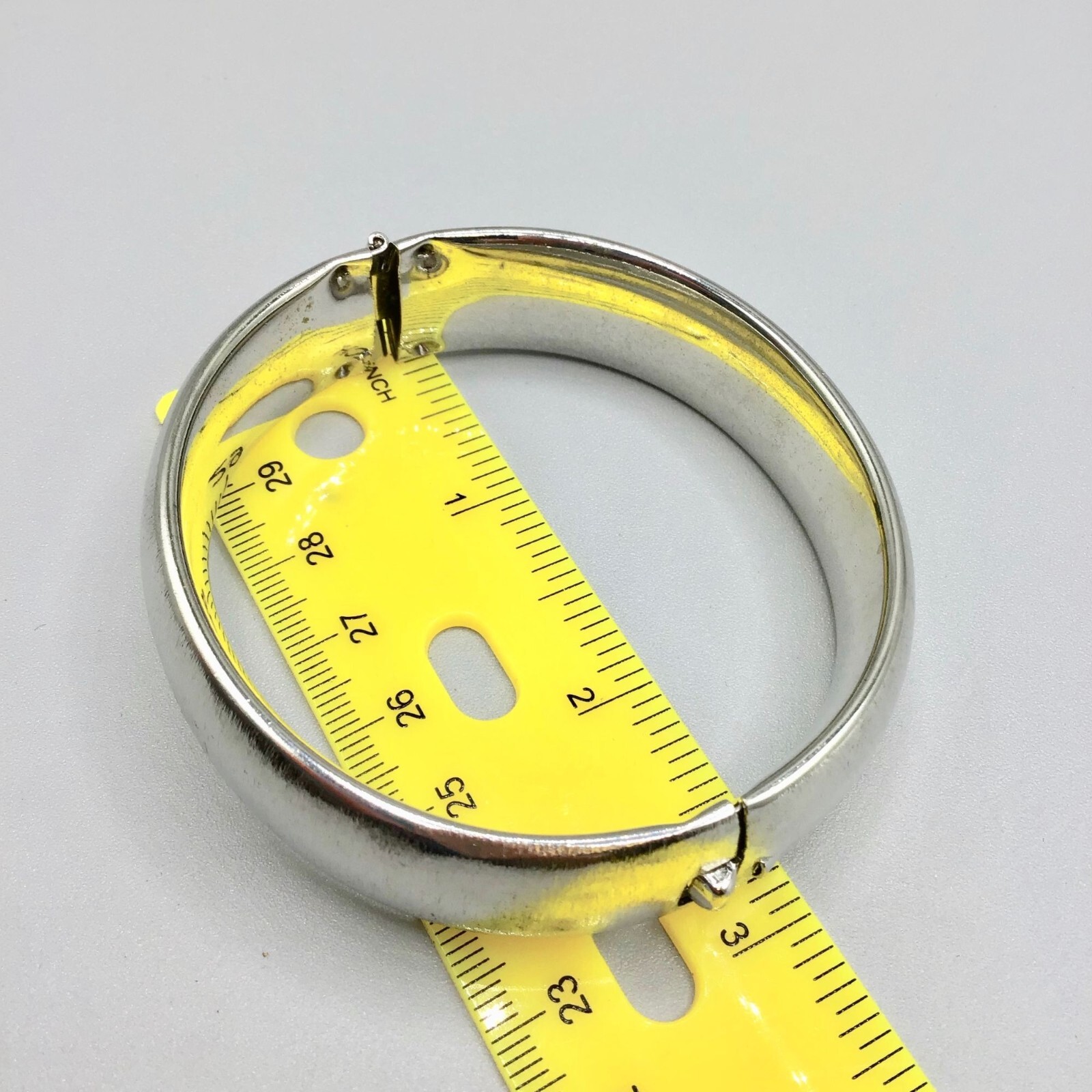 Brushed Silver Tone Bangle Hinged Simple 70s Cost… - image 11