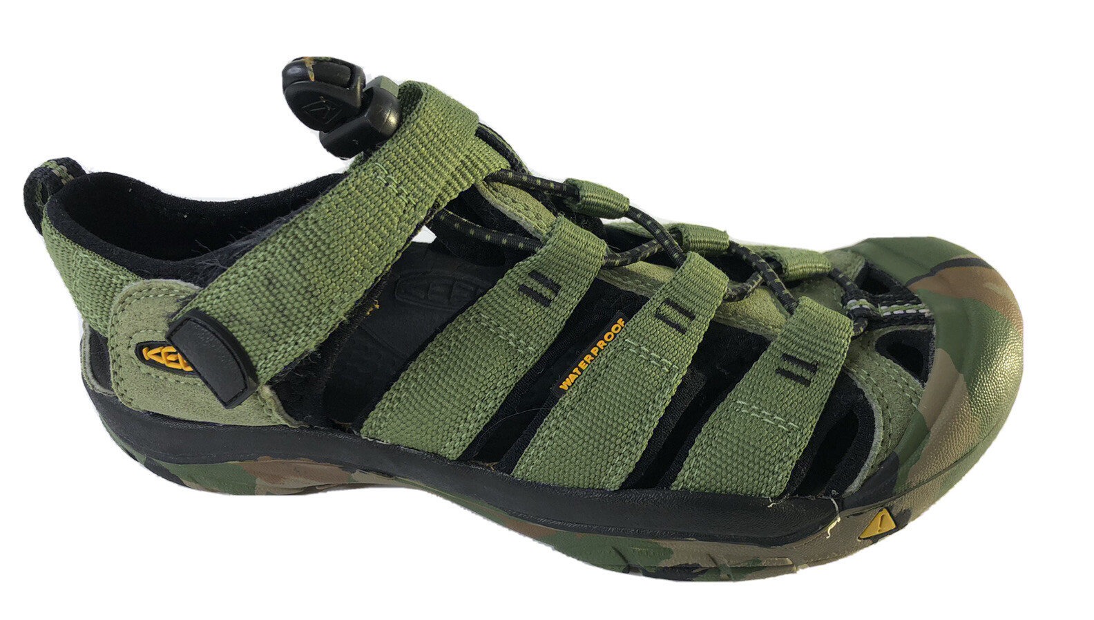 Scarpe da trekking Keen Camo verde scuro impermeabili giovani taglia 4 usate in ottime condizioni