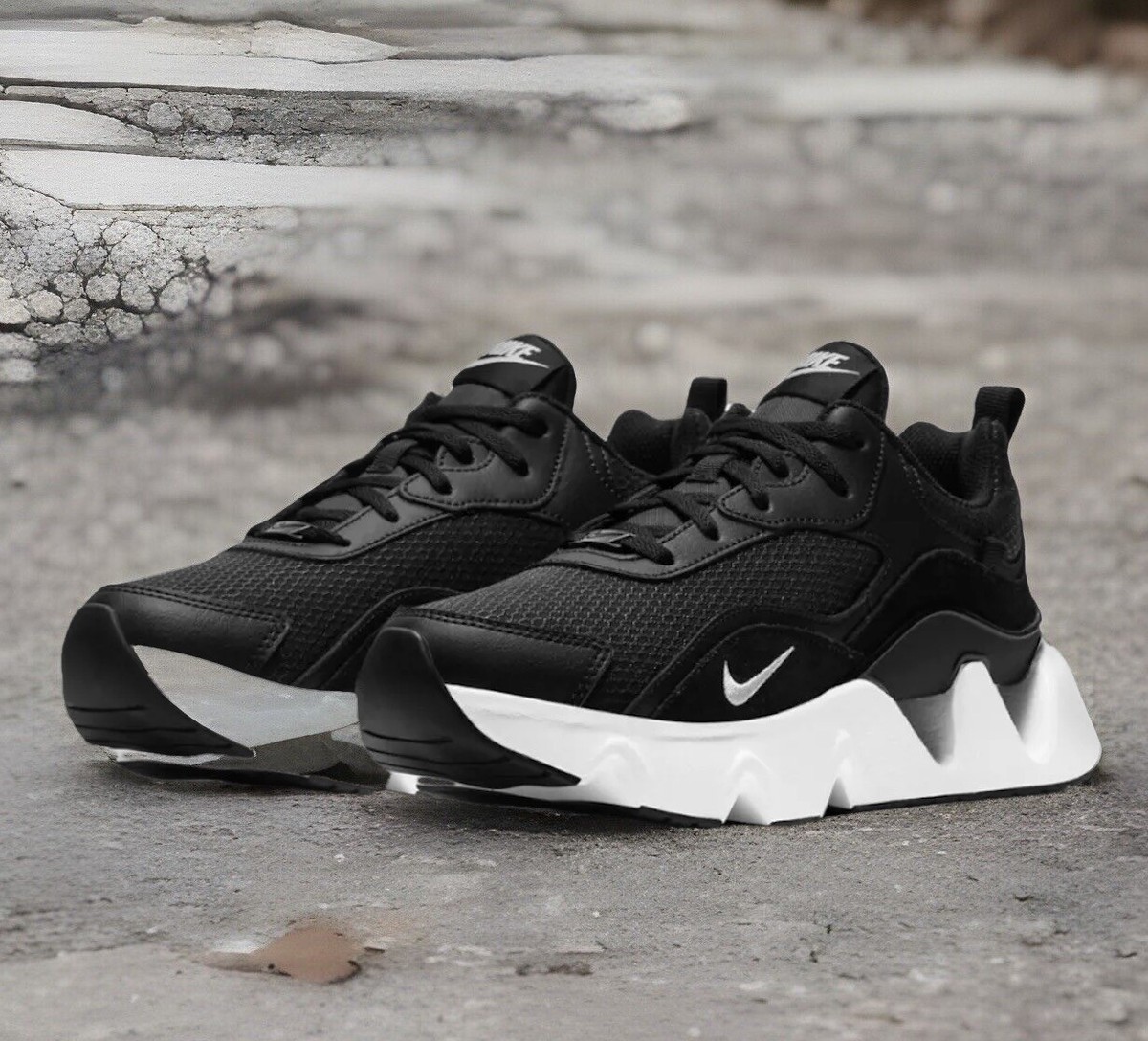 Nike RYZ 365 Black White Casual Shoes CU4874 Womens 9 New Nike RYZ 365 Black White Casual Shoes CU4874 Womens 9 New