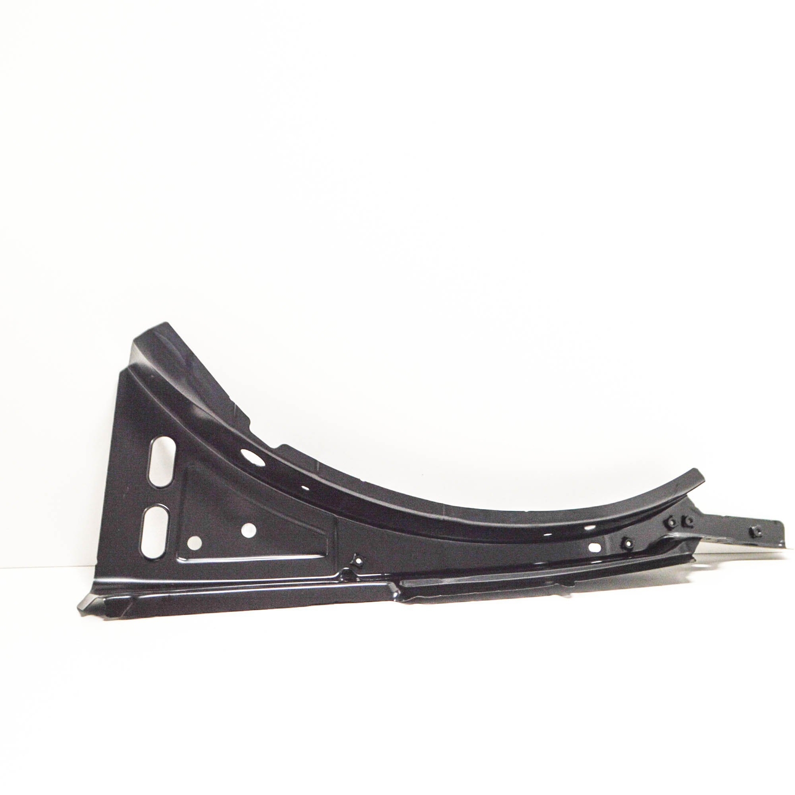 VW PASSAT B8 Front Right Upper Outer Fender Side Member 3G0810136 