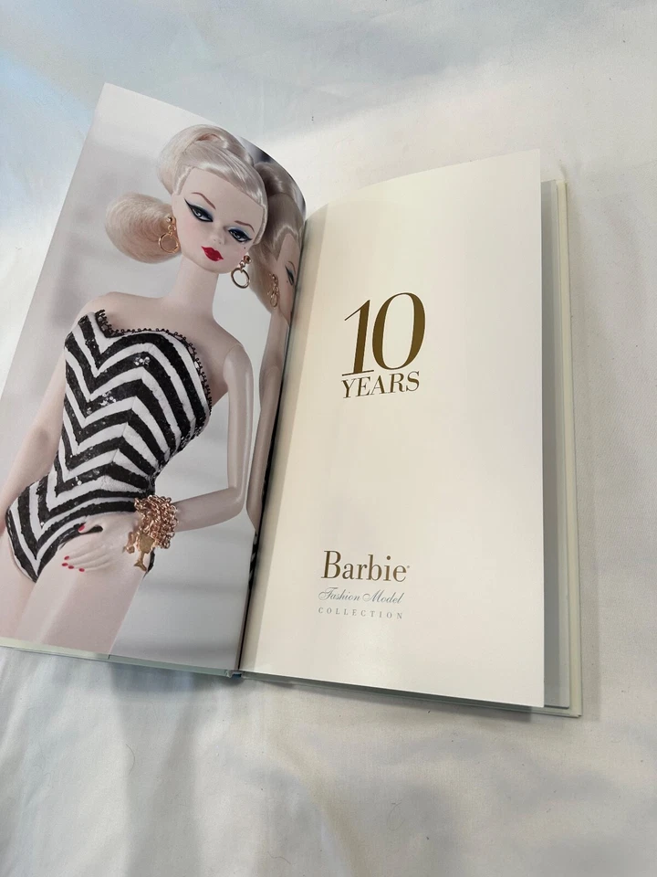 Libro Colección Modelo Barbie 10 AÑOS Foto 4 de 4