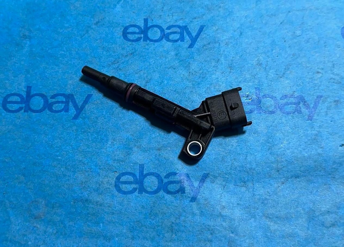 2404842 Genuine Paccar Coolant Pump Speed Sensor OEM-New | eBay