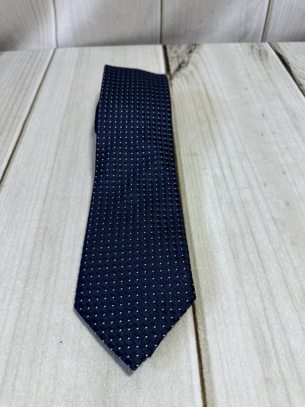 DONALD TRUMP POTUS Signature Collection Mens Silk Necktie Geometric Blue White