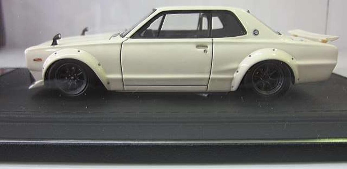 1/43 Ignition Model Nissan Skyline 2000 GT-R KPGC10 Semi 1/43 Ignition Model Nissan Skyline 2000 GT-R KPGC10 Semi