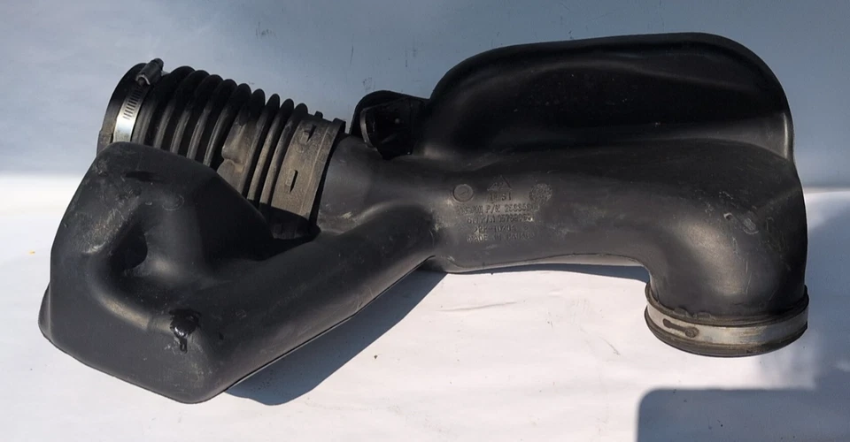 Chevrolet Silverado 1500 1999-2006 tubo de manguera de admisión de aire del motor 5,3 L OEM 15769060 Foto 2 de 4